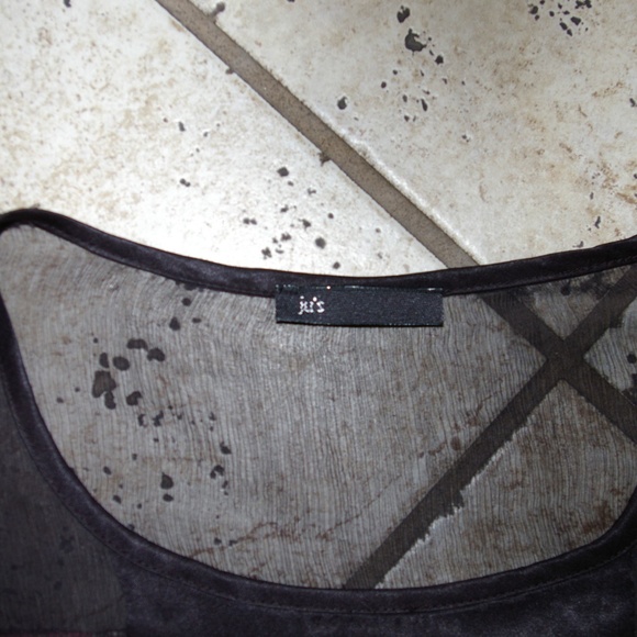 Ju's Fabulous & Unique Party Dress - Picture 4 of 5